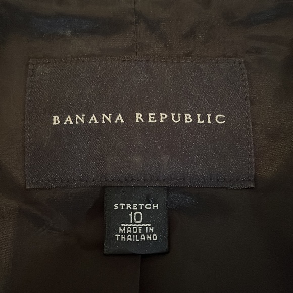 Banana Republic suite jacket. - Picture 11 of 16
